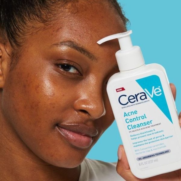 CeraVe Acne Control Cleanser - 237ml - Image 2